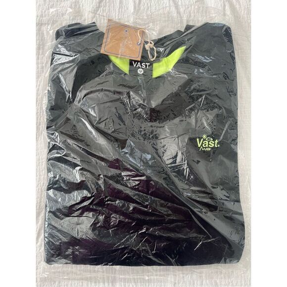 Vast Elements Collegiate Crew University T-shirt - Black NEW NWT - Picture 9 of 9